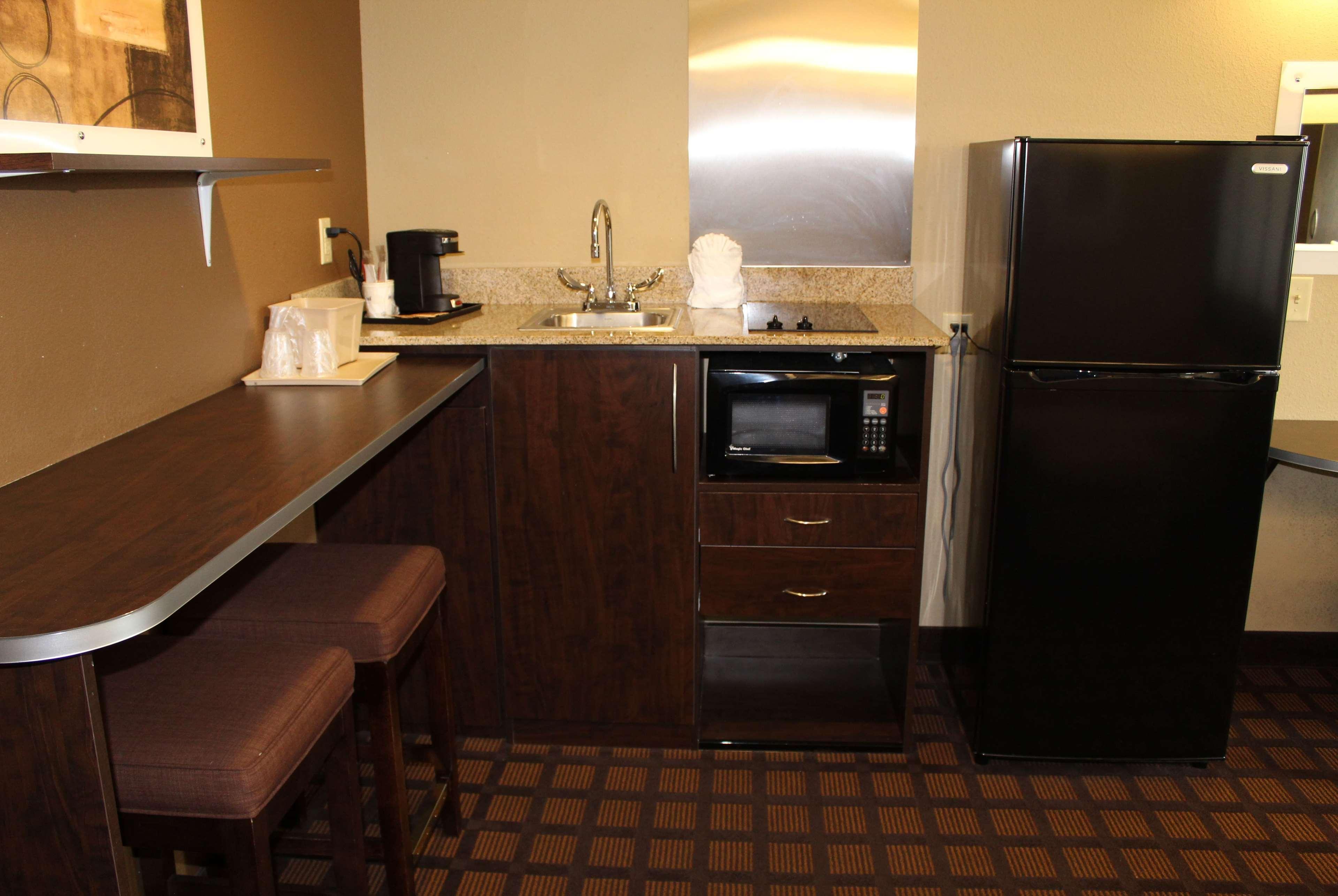 Microtel & By Wyndham Hotel