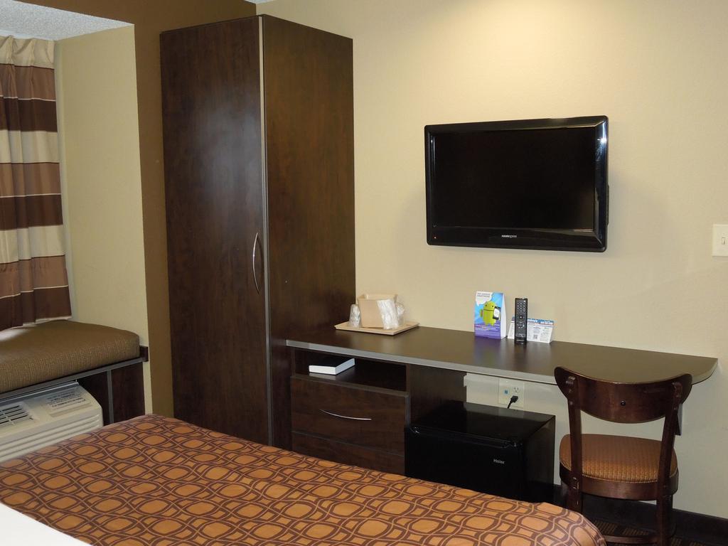 Hotel Microtel & By Wyndham 3*