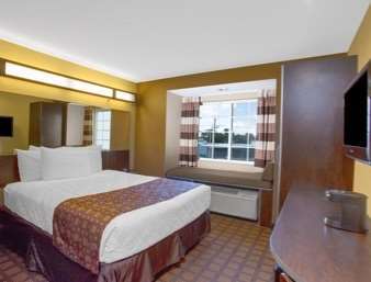 Hotel Microtel & By Wyndham