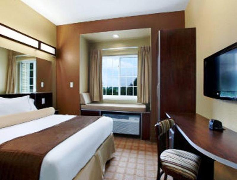 Microtel & By Wyndham