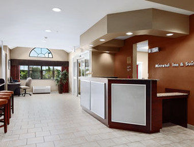 Hotel Microtel & By Wyndham 3*